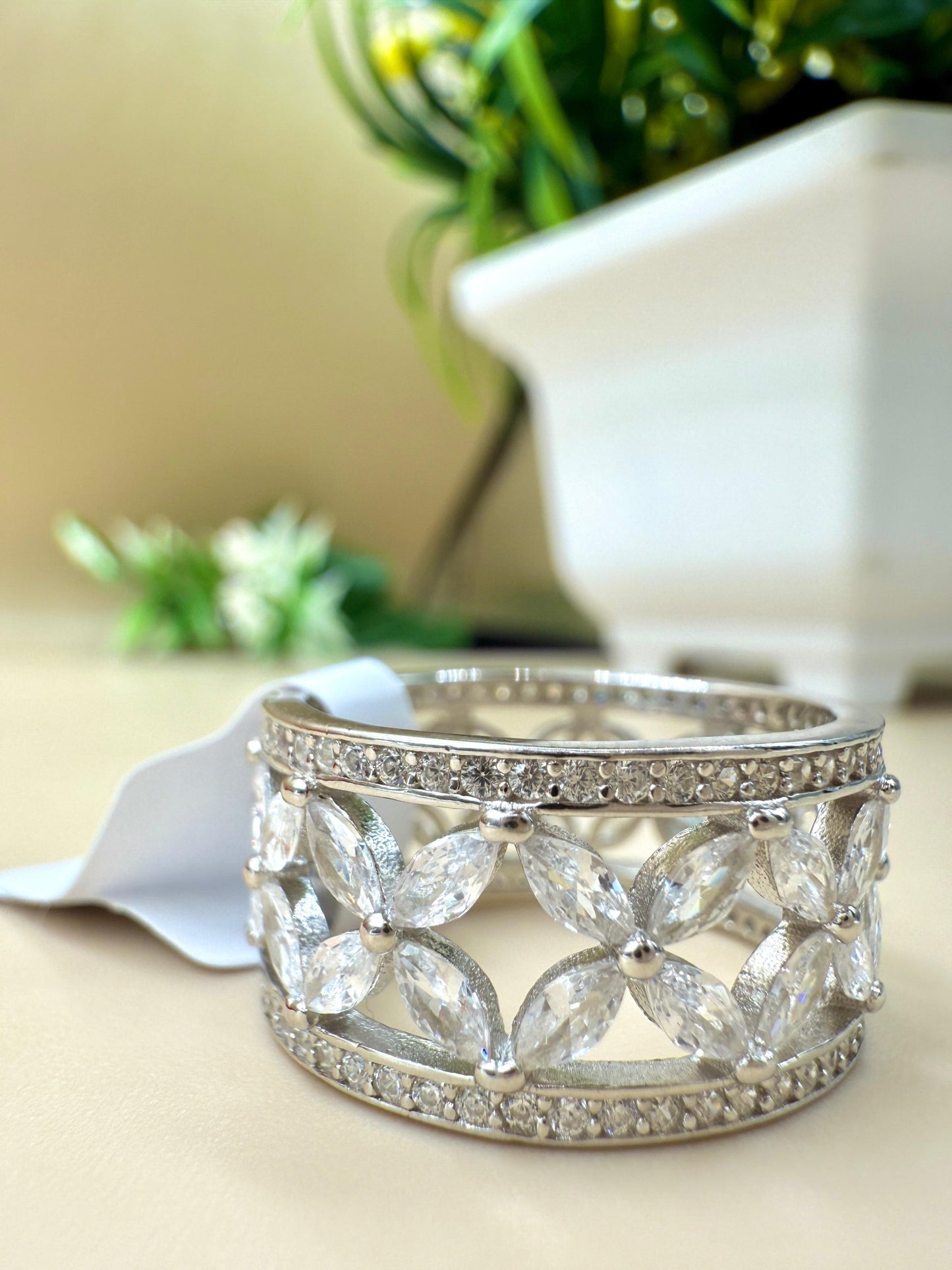 Floral Zircon Silver Band Silver Ring