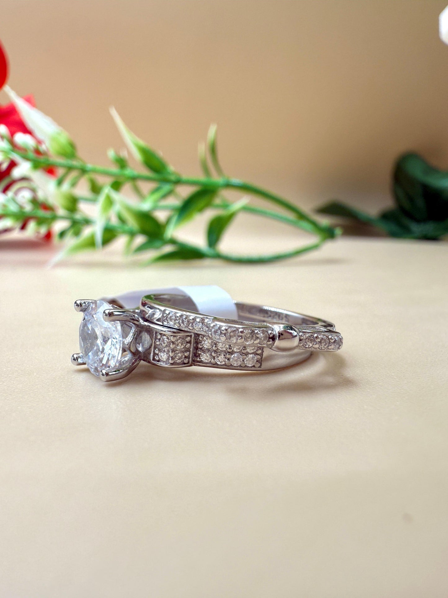 Classic Round Zircon Solitaire Silver Ring