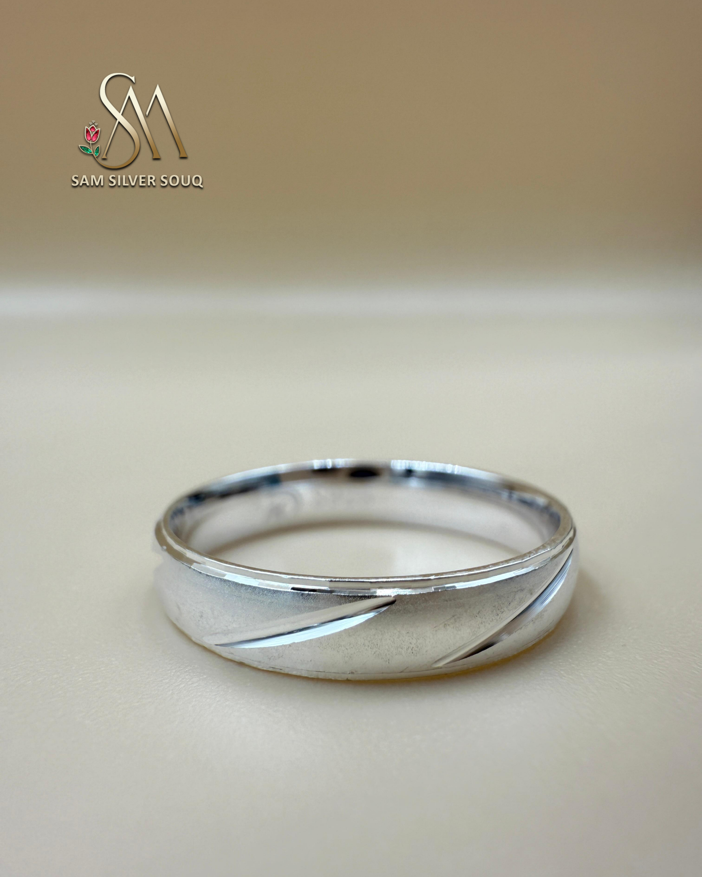 STERLING SILVER RING