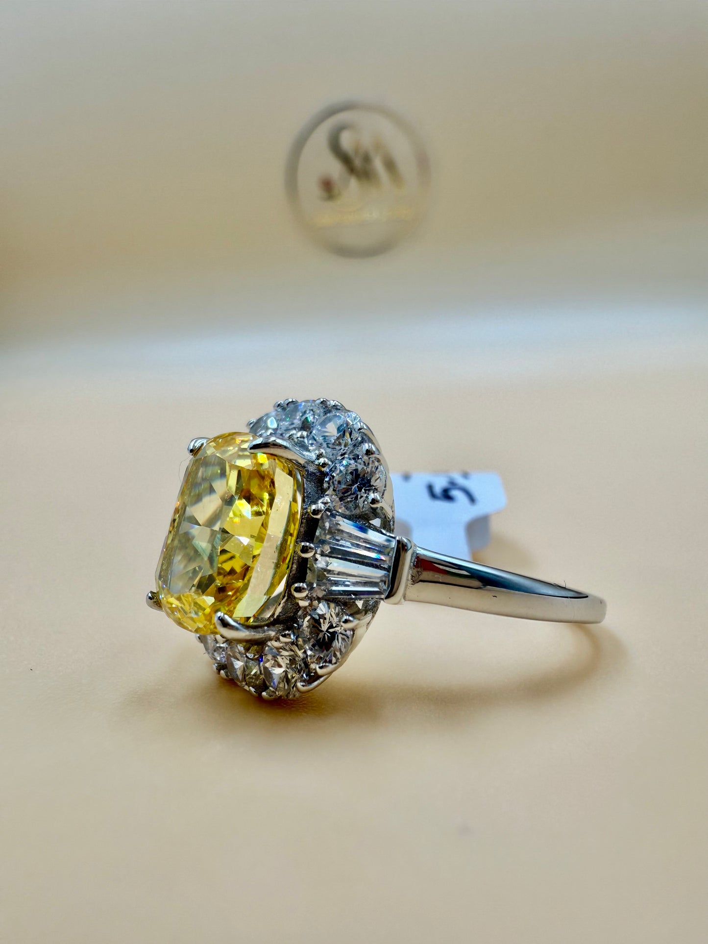 925 Silver Ring – vivid yellow zircon