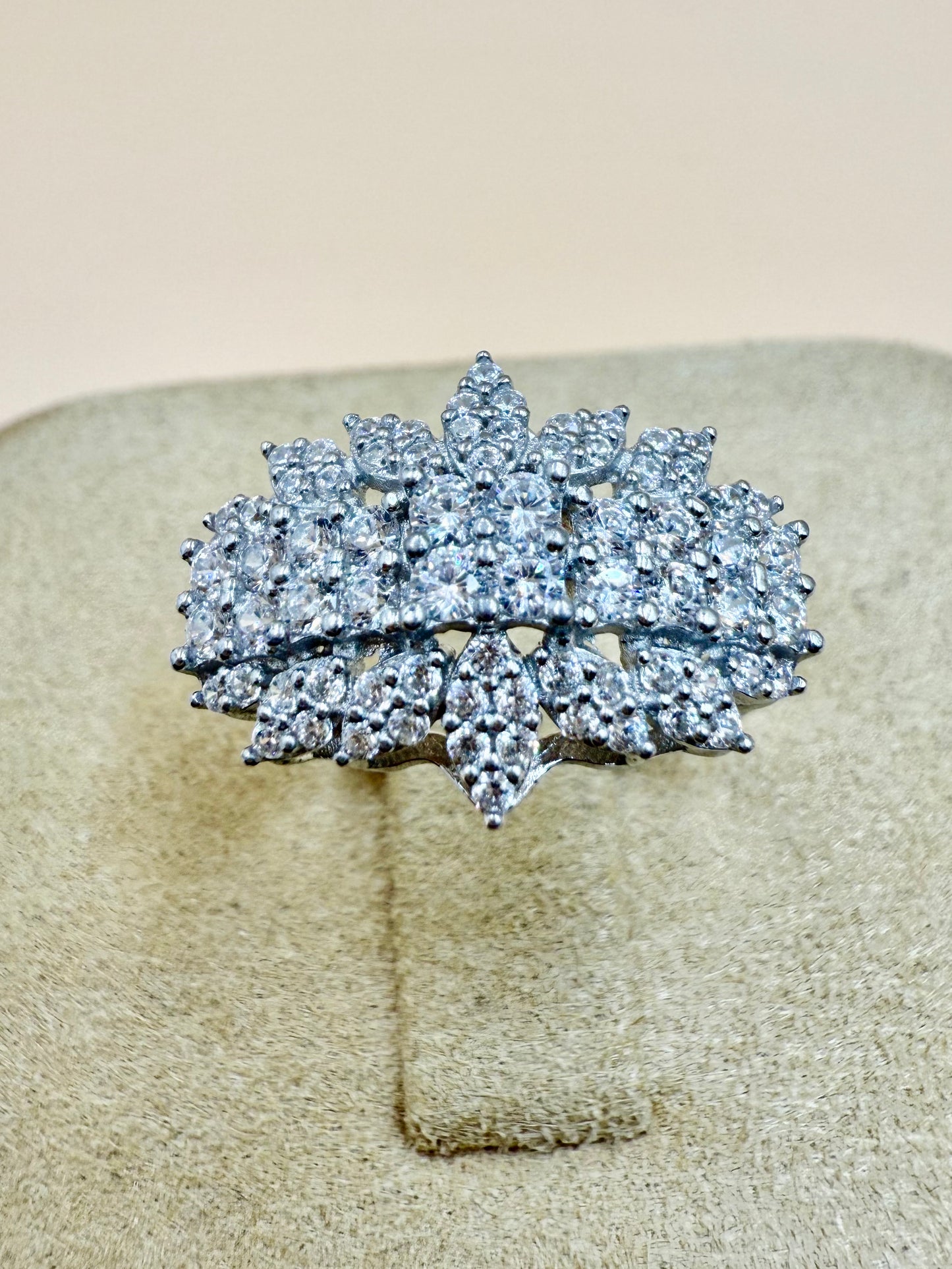 Elegant Cluster White Zircon Silver Ring