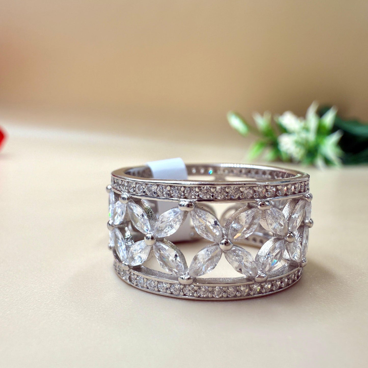 Floral Zircon Silver Band Silver Ring