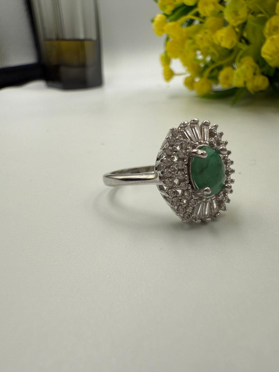 Elegant Emerald & Diamond Halo Ring